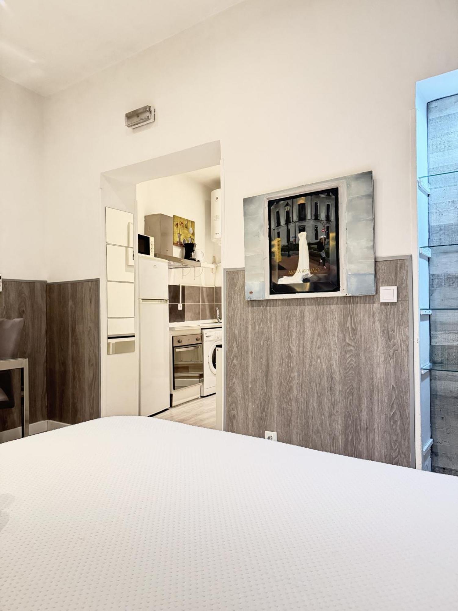 Apartamentos Day Madrid MOLINO Centro Gran Via Sol Malasaña Exterior foto